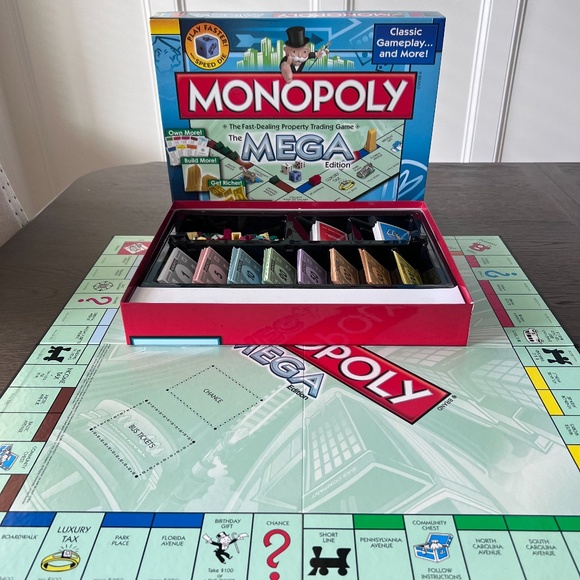 NEW Monopoly MEGA Edition Board Game - Family Fun Game Night Kids & Adults - Picture 7 of 8